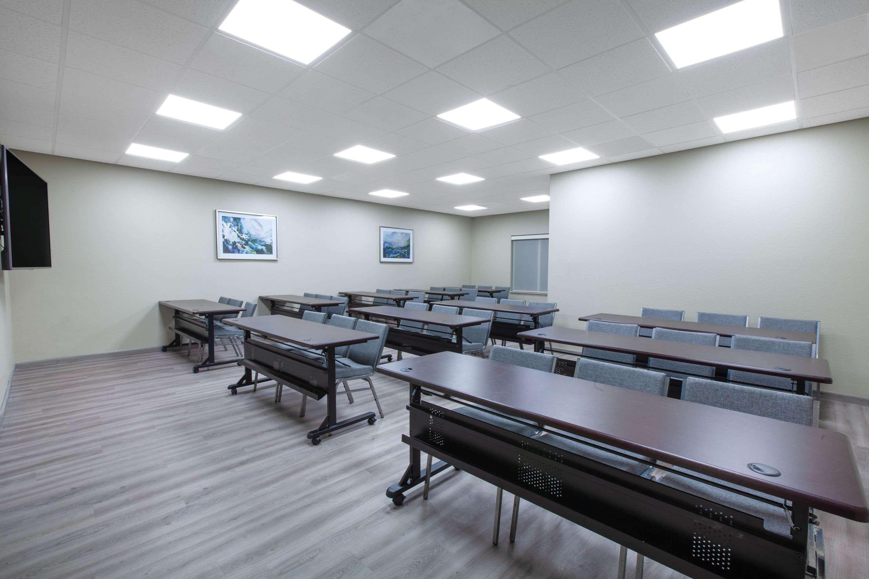 Hawthorn Extended Stay By Wyndham Одеса Екстер'єр фото